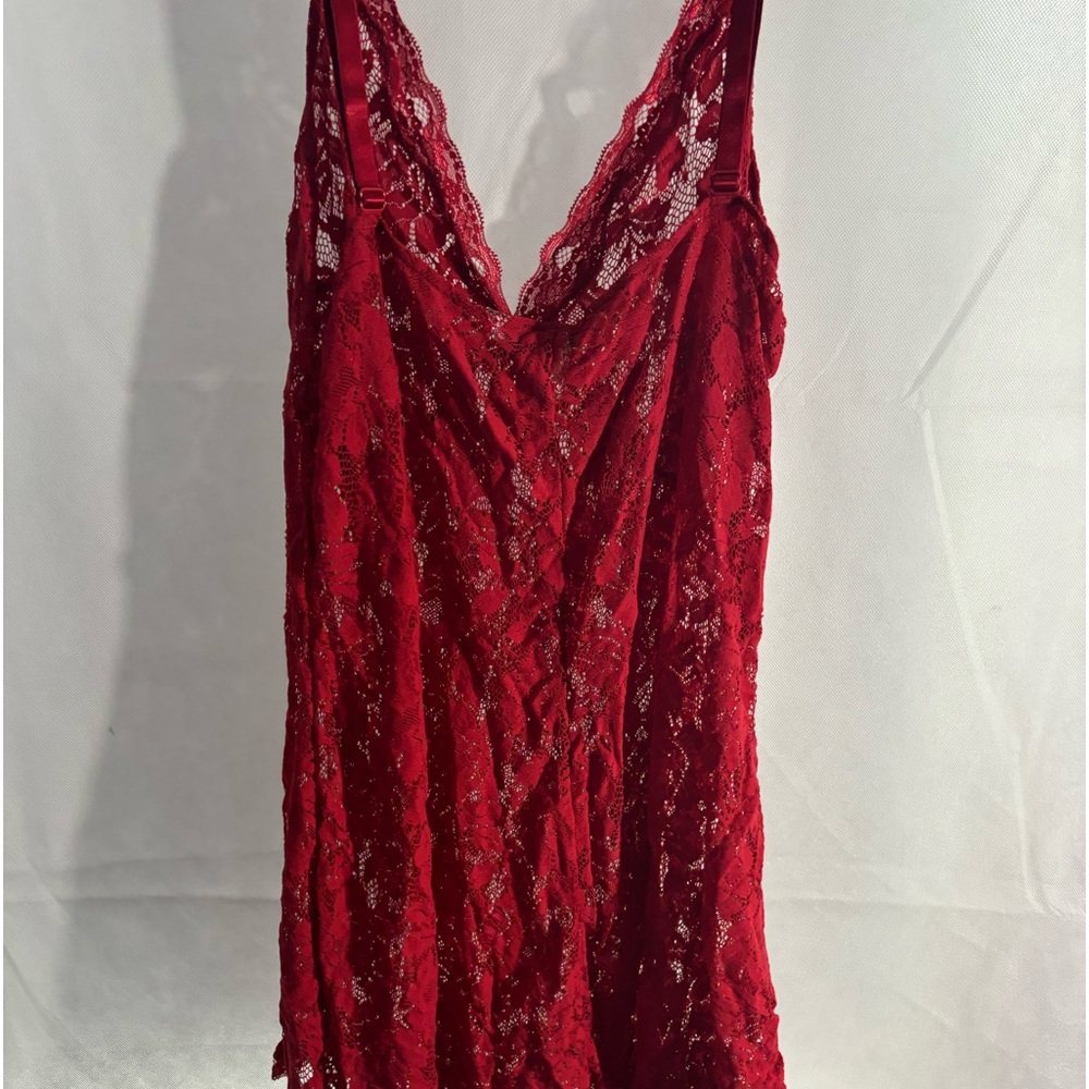 18/20 Cacique lingerie top